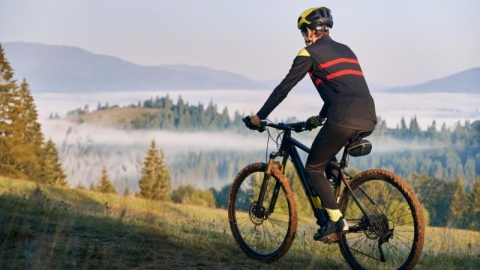 אופניים אליאב.jpg